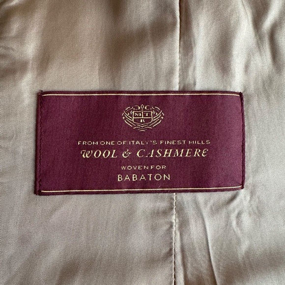 Aritzia Babaton Benton Wool
Coat & Cashmere — XXS - Picture 4 of 8